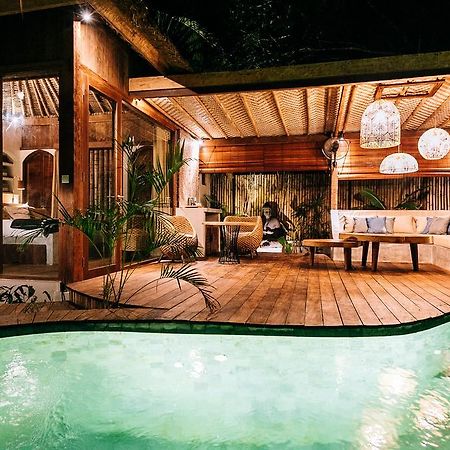 Majo Private Villas Гили Траванган Экстерьер фото